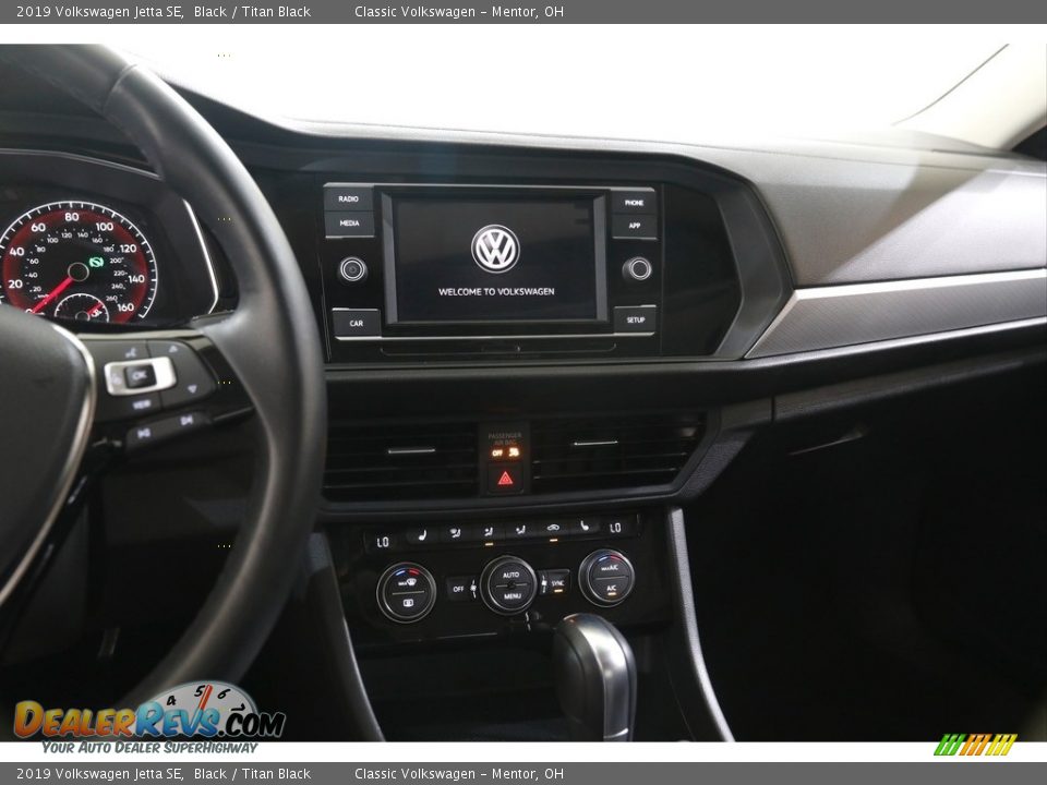 2019 Volkswagen Jetta SE Black / Titan Black Photo #9