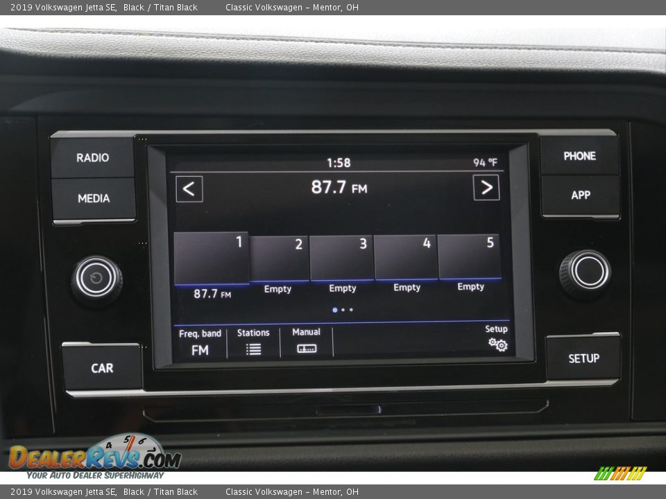 2019 Volkswagen Jetta SE Black / Titan Black Photo #10