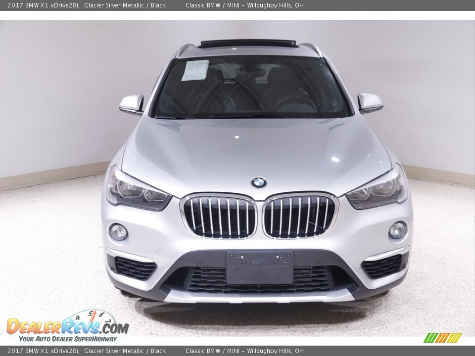 2017 BMW X1 xDrive28i Glacier Silver Metallic / Black Photo #2