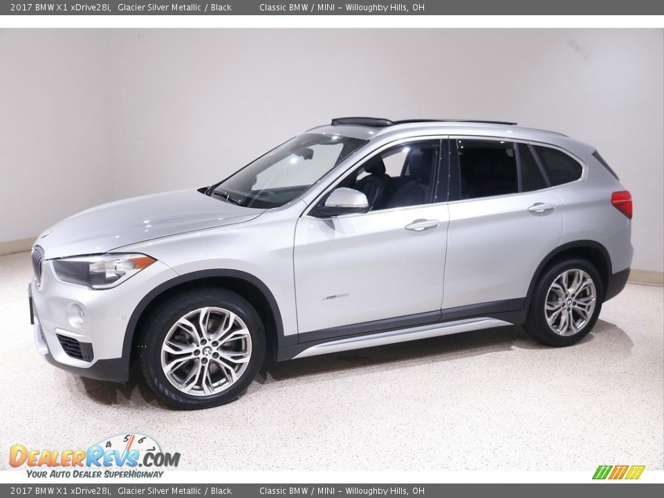 2017 BMW X1 xDrive28i Glacier Silver Metallic / Black Photo #3