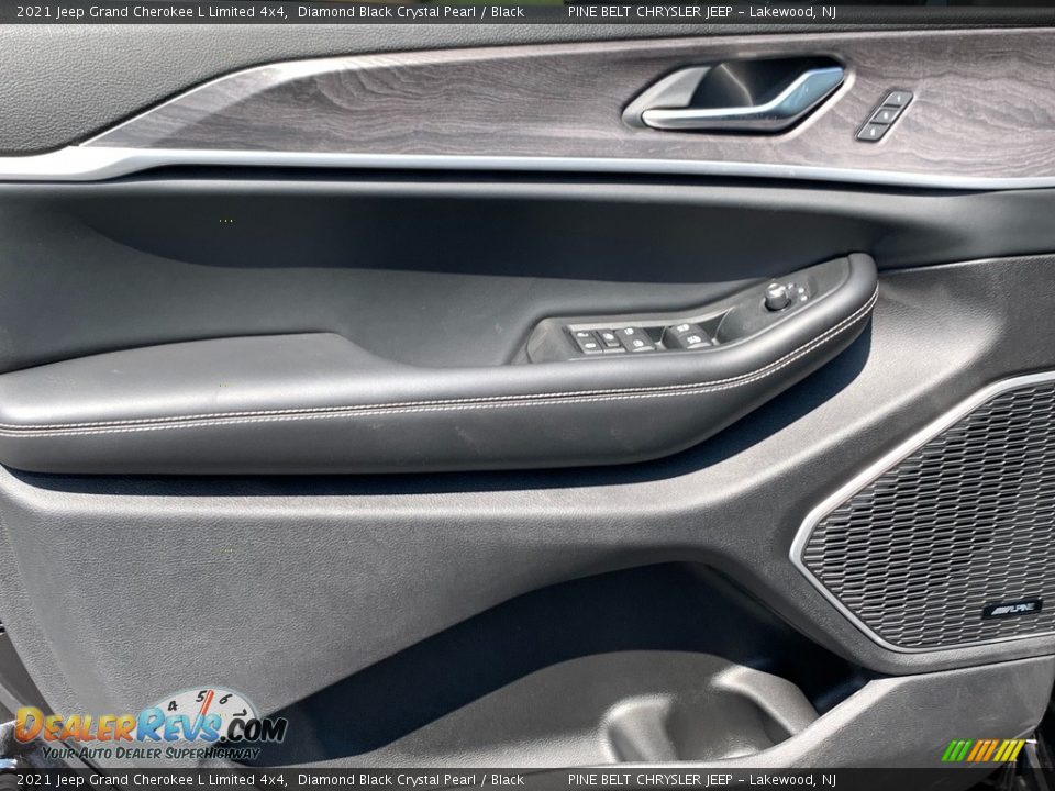 2021 Jeep Grand Cherokee L Limited 4x4 Diamond Black Crystal Pearl / Black Photo #12