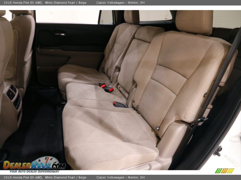 2016 Honda Pilot EX AWD White Diamond Pearl / Beige Photo #17