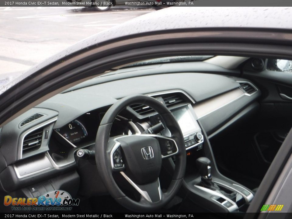 2017 Honda Civic EX-T Sedan Modern Steel Metallic / Black Photo #10