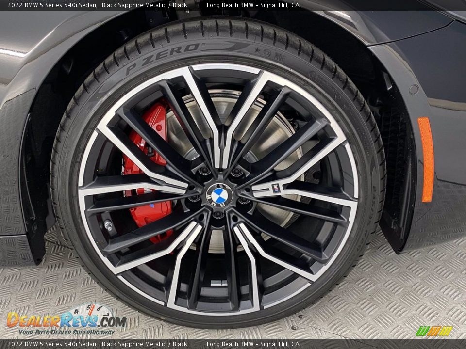 2022 BMW 5 Series 540i Sedan Wheel Photo #3