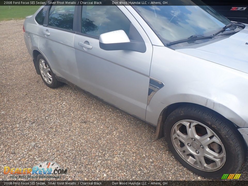 2008 Ford Focus SES Sedan Silver Frost Metallic / Charcoal Black Photo #3