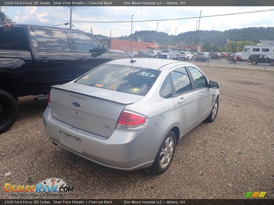 2008 Ford Focus SES Sedan Silver Frost Metallic / Charcoal Black Photo #11