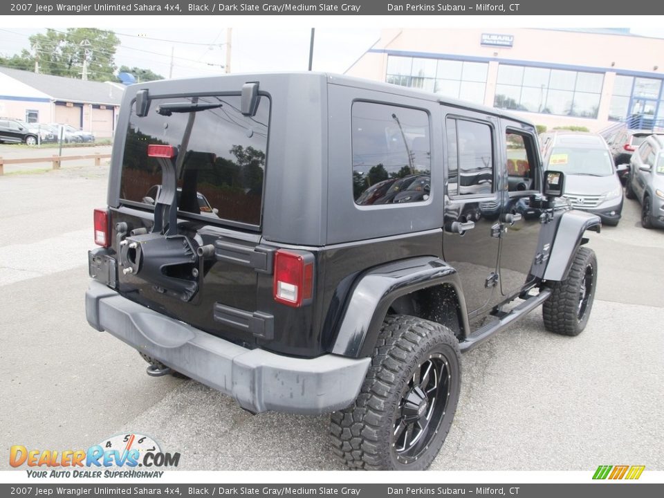 2007 Jeep Wrangler Unlimited Sahara 4x4 Black / Dark Slate Gray/Medium Slate Gray Photo #5