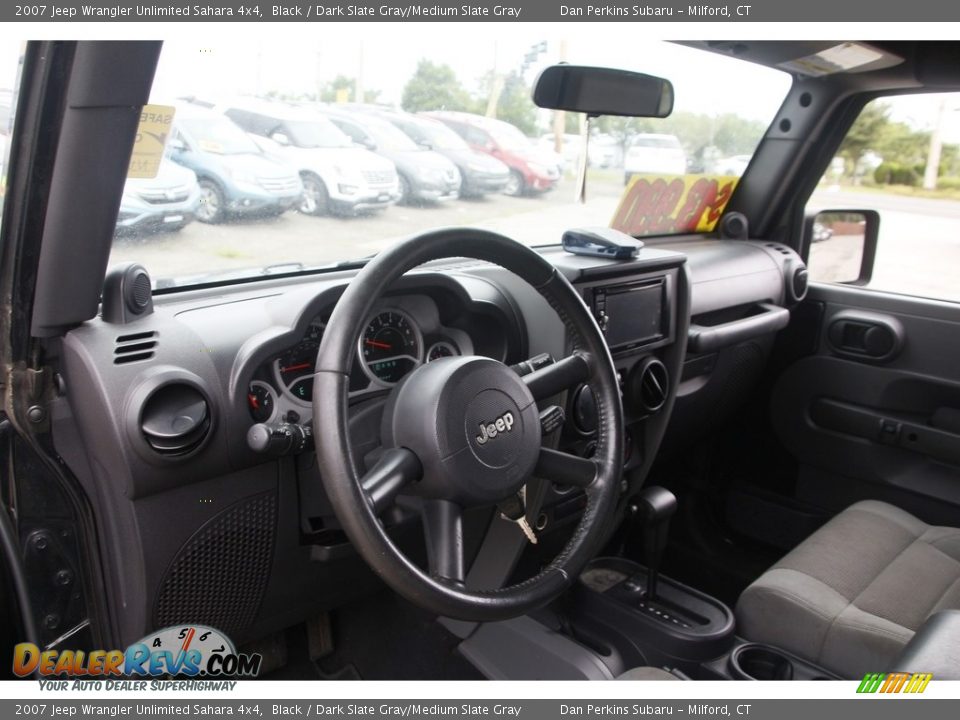 2007 Jeep Wrangler Unlimited Sahara 4x4 Black / Dark Slate Gray/Medium Slate Gray Photo #10