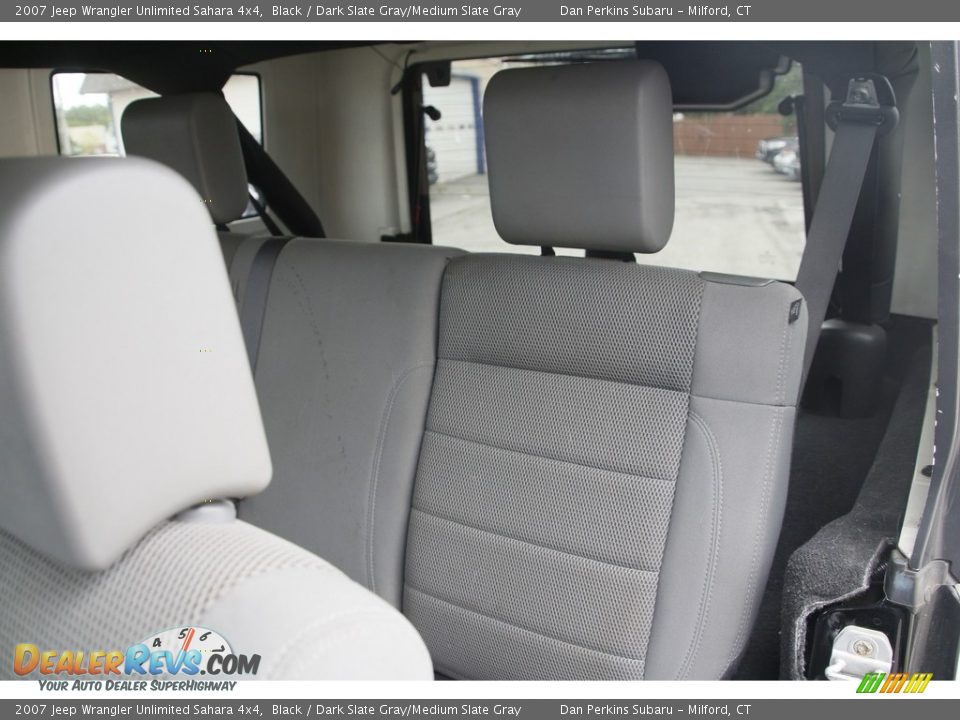 2007 Jeep Wrangler Unlimited Sahara 4x4 Black / Dark Slate Gray/Medium Slate Gray Photo #12