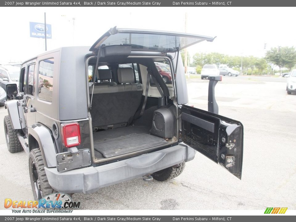 2007 Jeep Wrangler Unlimited Sahara 4x4 Black / Dark Slate Gray/Medium Slate Gray Photo #13