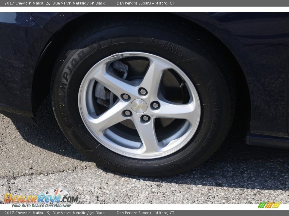 2017 Chevrolet Malibu LS Wheel Photo #22