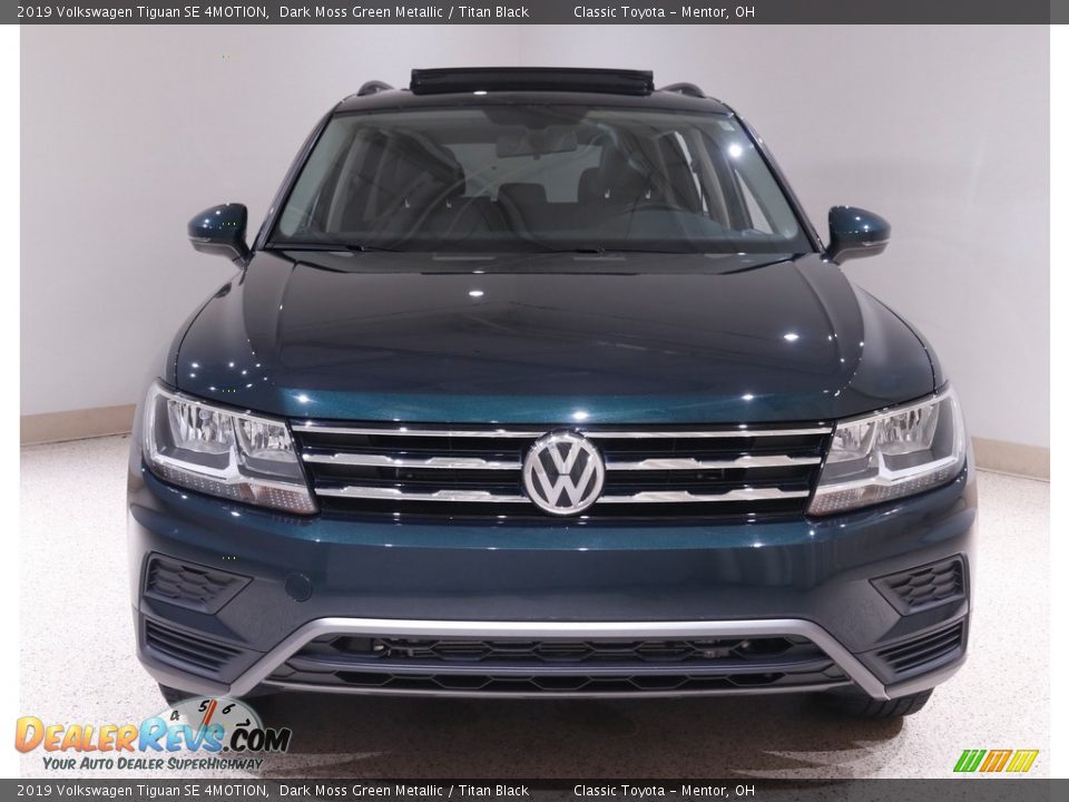 2019 Volkswagen Tiguan SE 4MOTION Dark Moss Green Metallic / Titan Black Photo #2