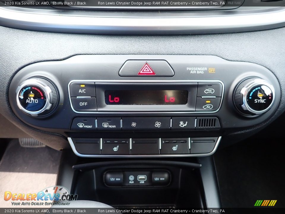 2020 Kia Sorento LX AWD Ebony Black / Black Photo #19