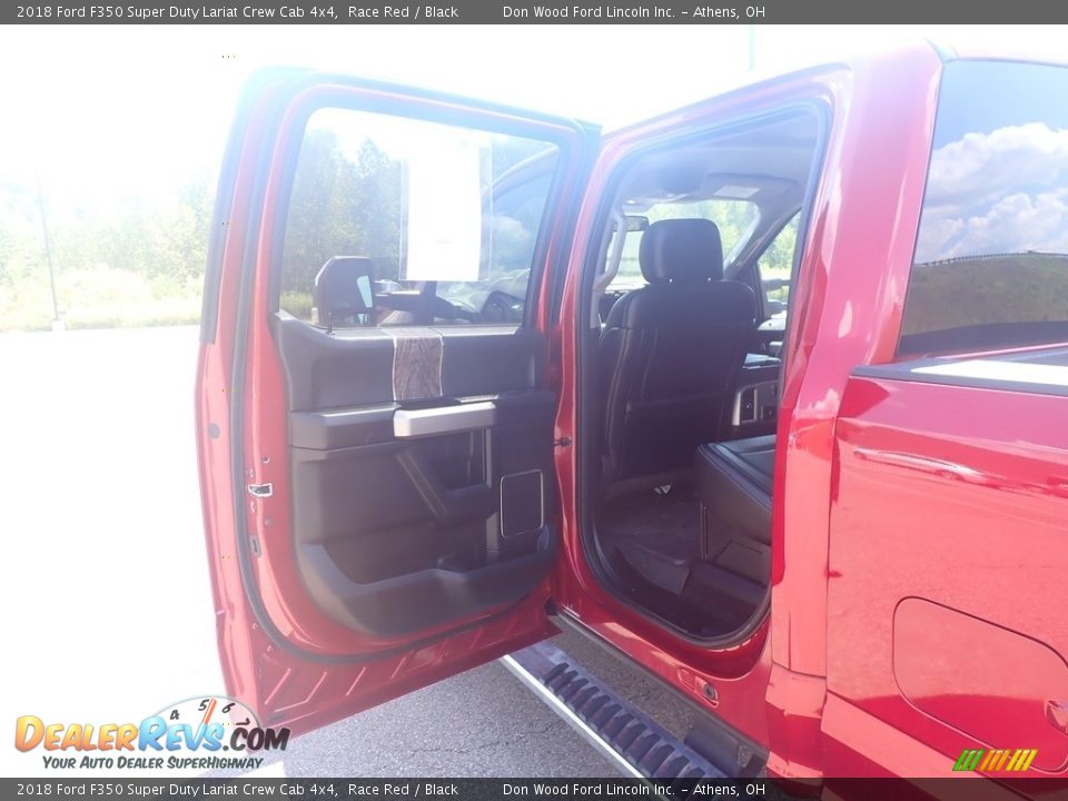 2018 Ford F350 Super Duty Lariat Crew Cab 4x4 Race Red / Black Photo #35