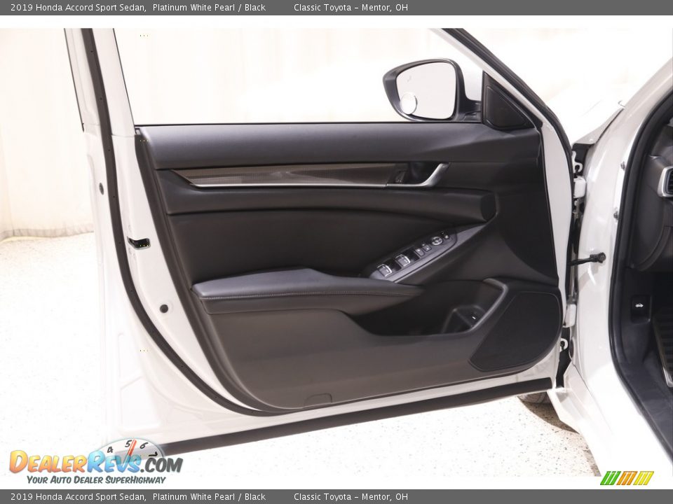 2019 Honda Accord Sport Sedan Platinum White Pearl / Black Photo #4