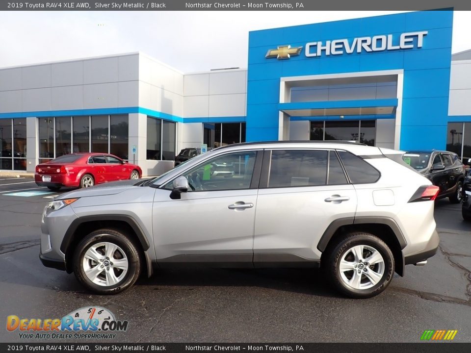 2019 Toyota RAV4 XLE AWD Silver Sky Metallic / Black Photo #3