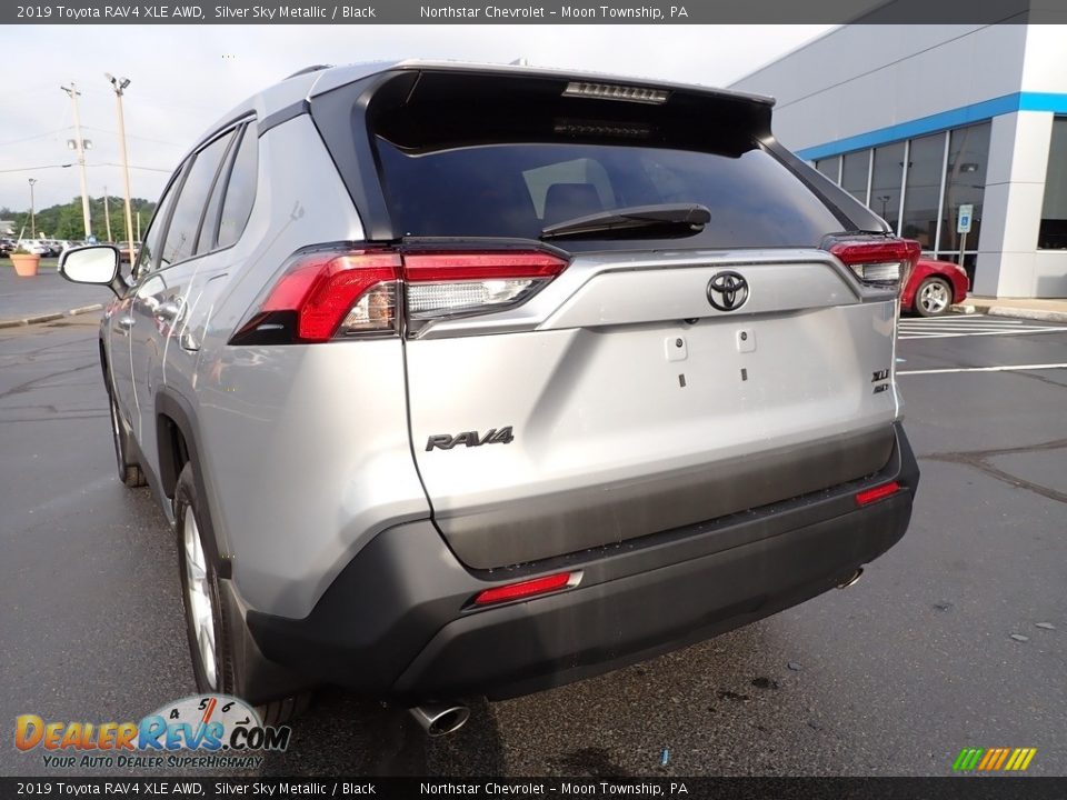 2019 Toyota RAV4 XLE AWD Silver Sky Metallic / Black Photo #5
