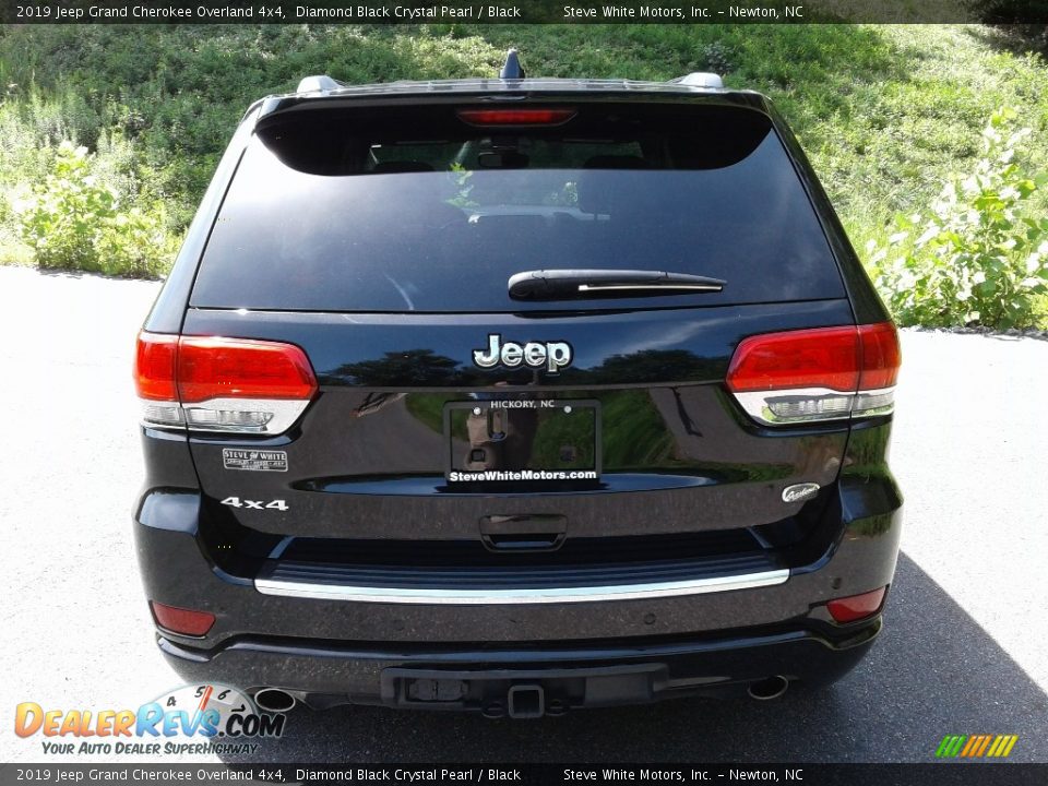 2019 Jeep Grand Cherokee Overland 4x4 Diamond Black Crystal Pearl / Black Photo #7
