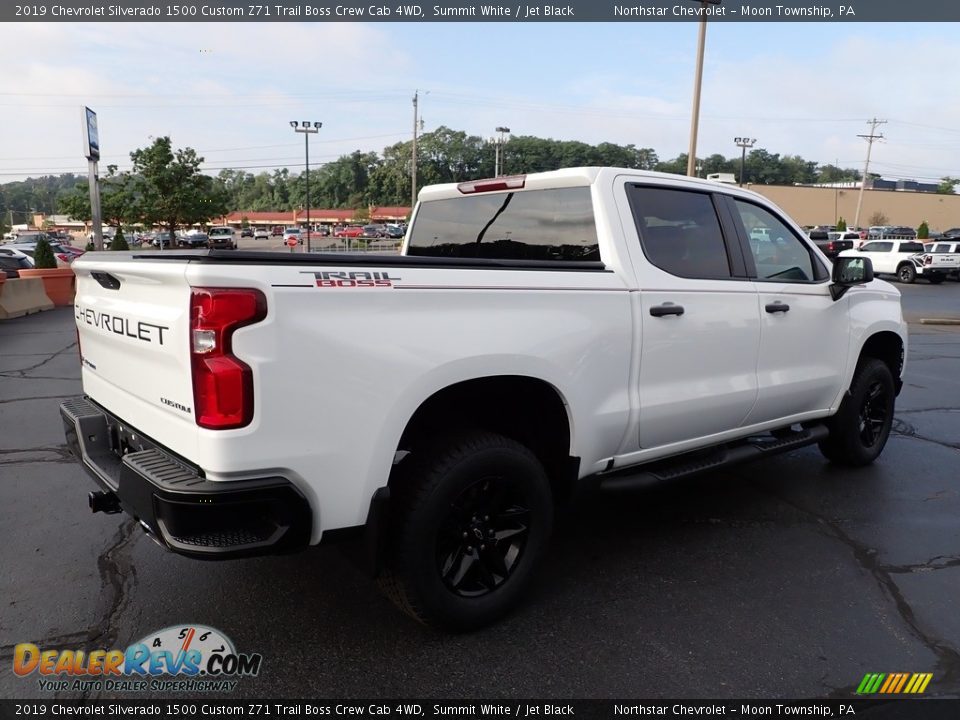 2019 Chevrolet Silverado 1500 Custom Z71 Trail Boss Crew Cab 4WD Summit White / Jet Black Photo #8