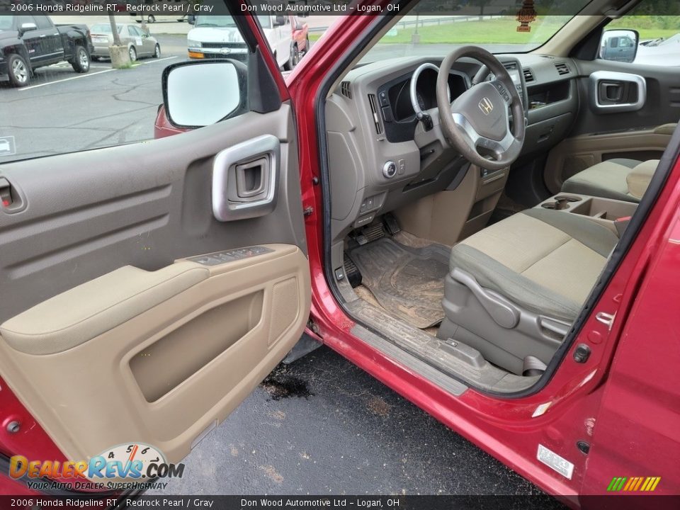 2006 Honda Ridgeline RT Redrock Pearl / Gray Photo #11