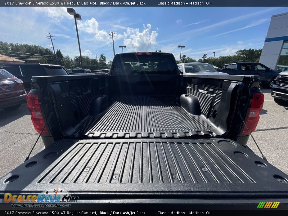 2017 Chevrolet Silverado 1500 WT Regular Cab 4x4 Black / Dark Ash/Jet Black Photo #8