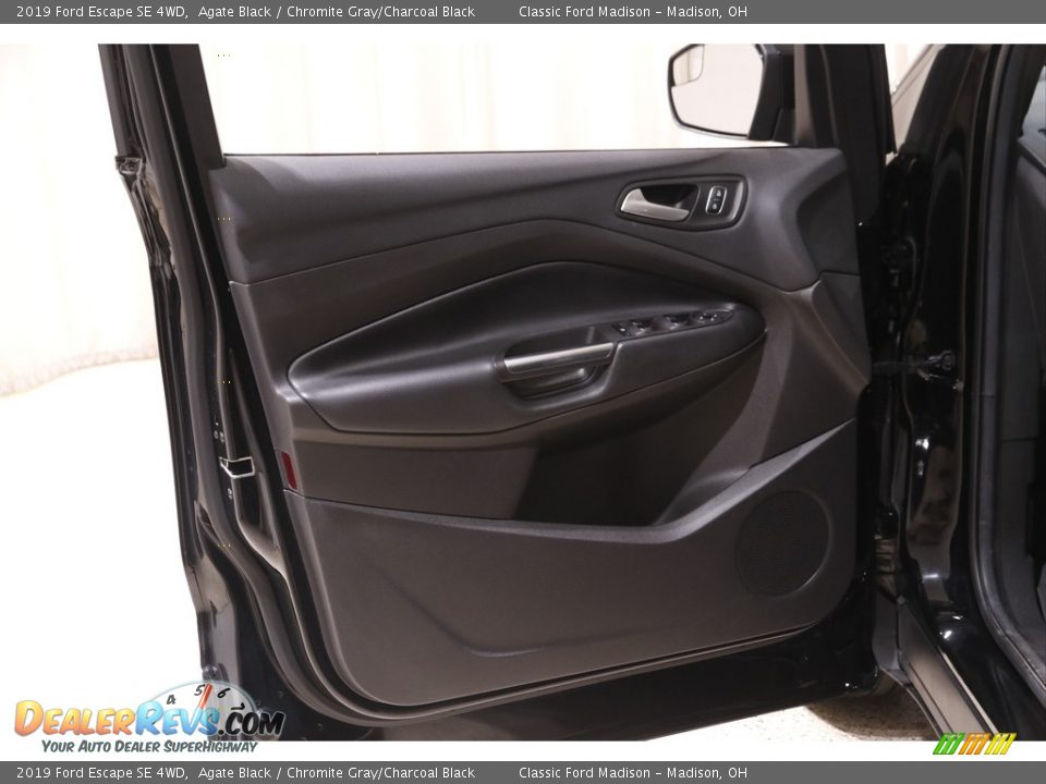2019 Ford Escape SE 4WD Agate Black / Chromite Gray/Charcoal Black Photo #4