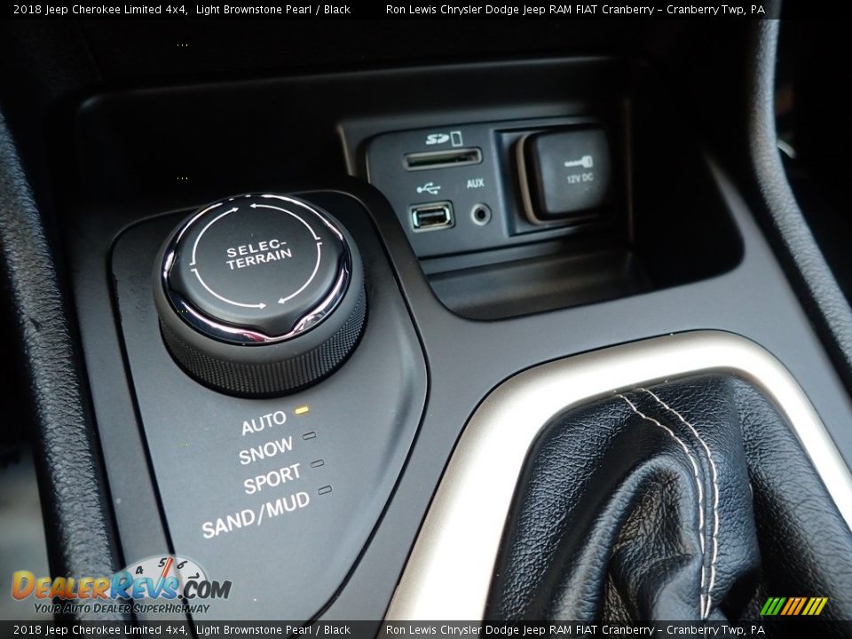 2018 Jeep Cherokee Limited 4x4 Light Brownstone Pearl / Black Photo #18