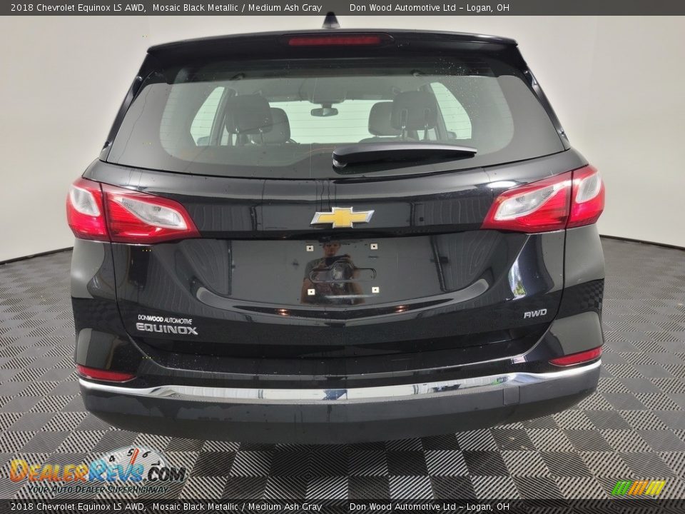 2018 Chevrolet Equinox LS AWD Mosaic Black Metallic / Medium Ash Gray Photo #8