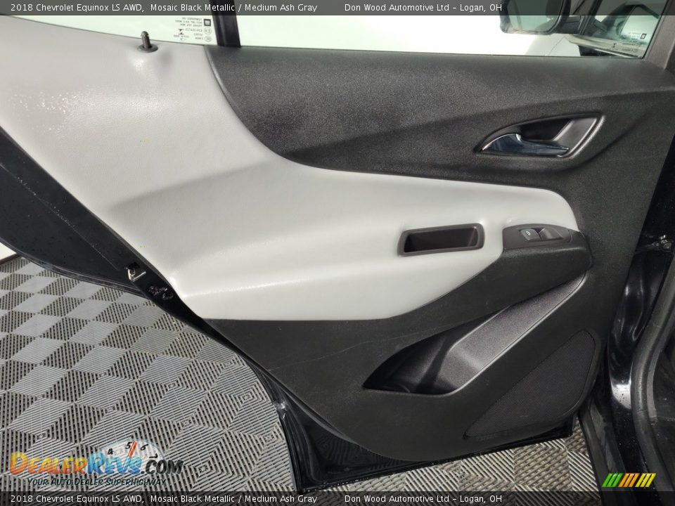 2018 Chevrolet Equinox LS AWD Mosaic Black Metallic / Medium Ash Gray Photo #23