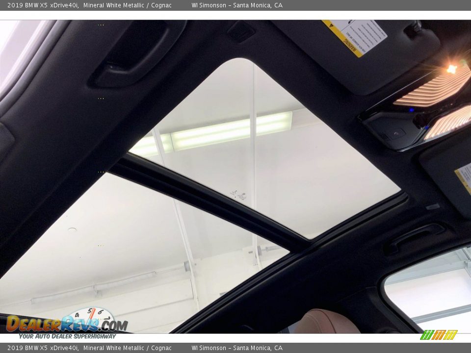 Sunroof of 2019 BMW X5 xDrive40i Photo #25