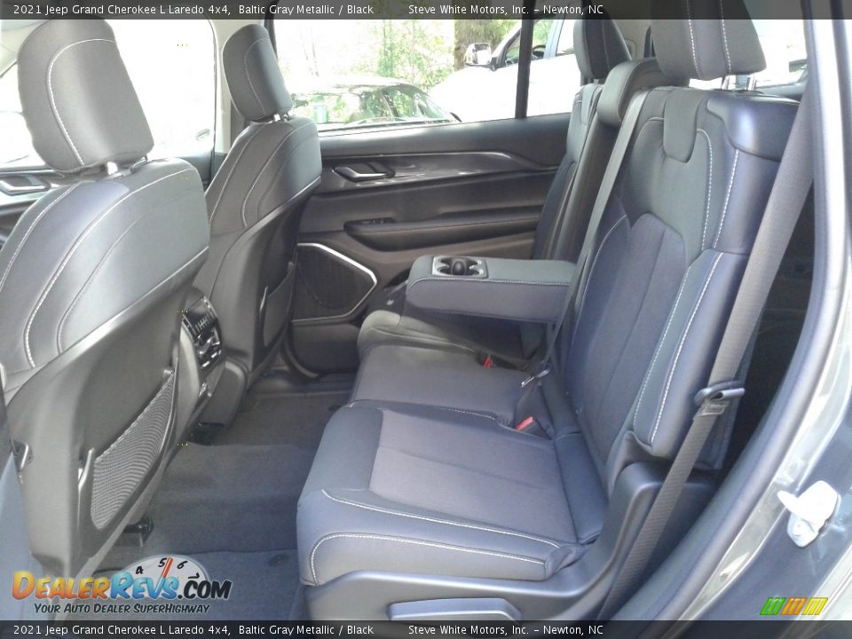 Rear Seat of 2021 Jeep Grand Cherokee L Laredo 4x4 Photo #12