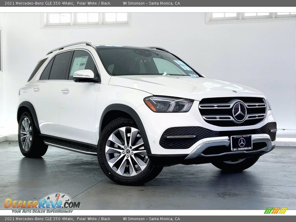 Front 3/4 View of 2021 Mercedes-Benz GLE 350 4Matic Photo #12