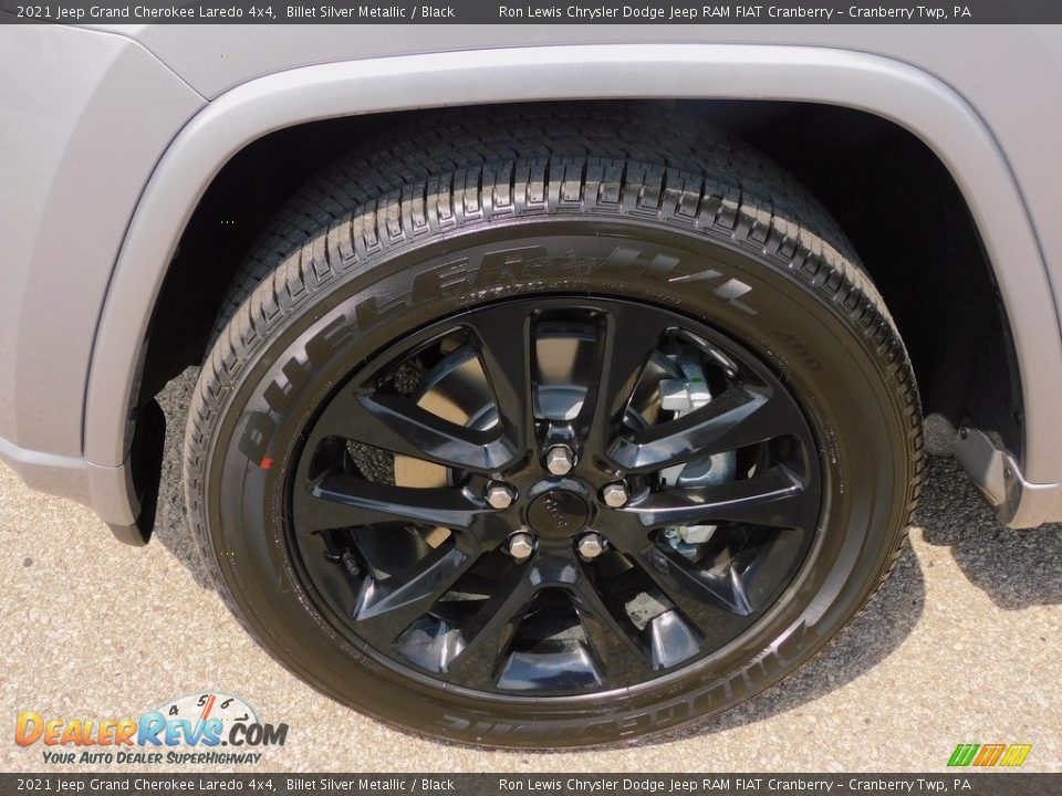 2021 Jeep Grand Cherokee Laredo 4x4 Billet Silver Metallic / Black Photo #10