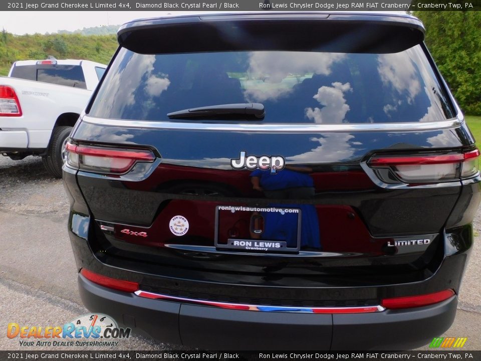 2021 Jeep Grand Cherokee L Limited 4x4 Diamond Black Crystal Pearl / Black Photo #6