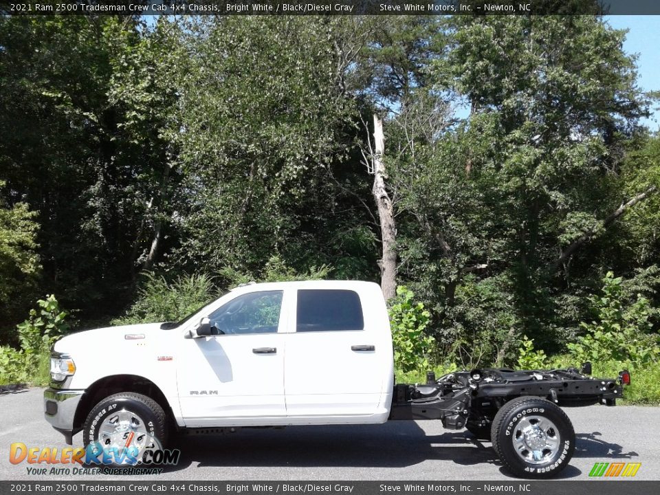 2021 Ram 2500 Tradesman Crew Cab 4x4 Chassis Bright White / Black/Diesel Gray Photo #1