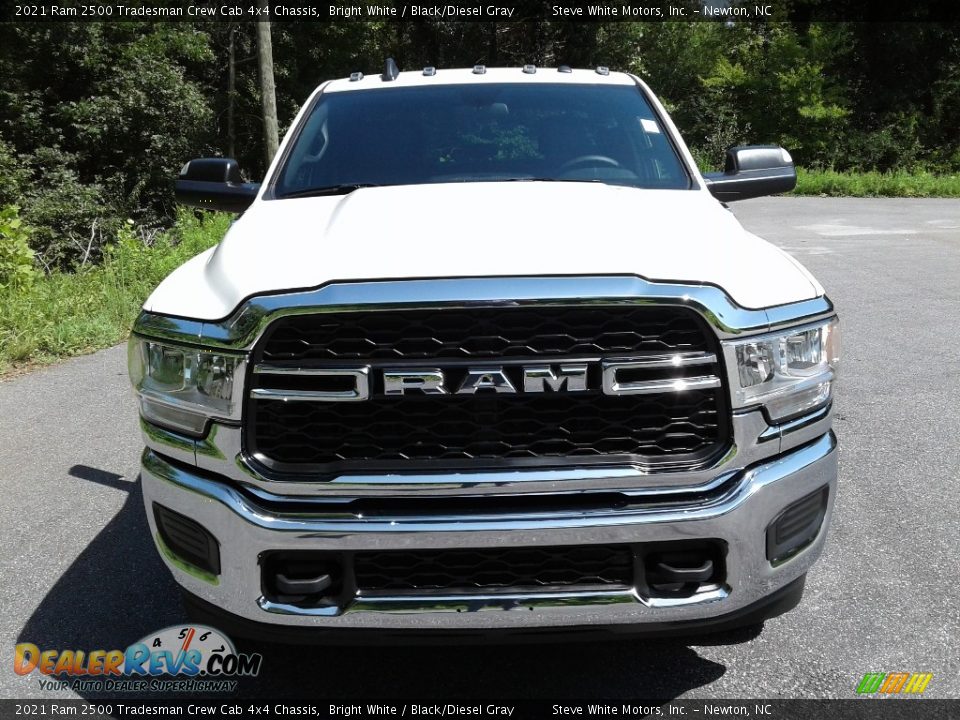 2021 Ram 2500 Tradesman Crew Cab 4x4 Chassis Bright White / Black/Diesel Gray Photo #3