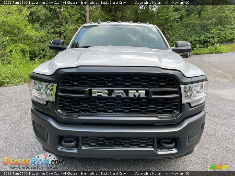 2021 Ram 2500 Tradesman Crew Cab 4x4 Chassis Bright White / Black/Diesel Gray Photo #3