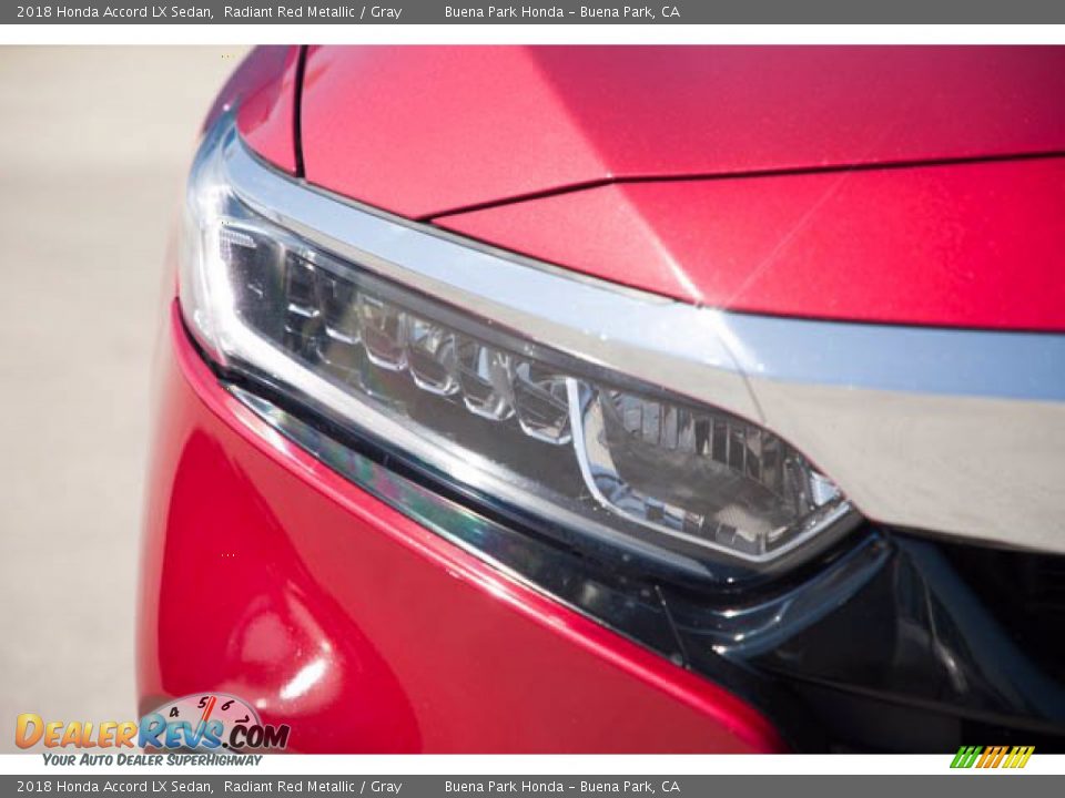2018 Honda Accord LX Sedan Radiant Red Metallic / Gray Photo #8