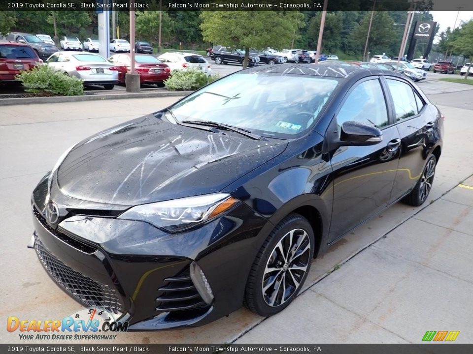 2019 Toyota Corolla SE Black Sand Pearl / Black Photo #6