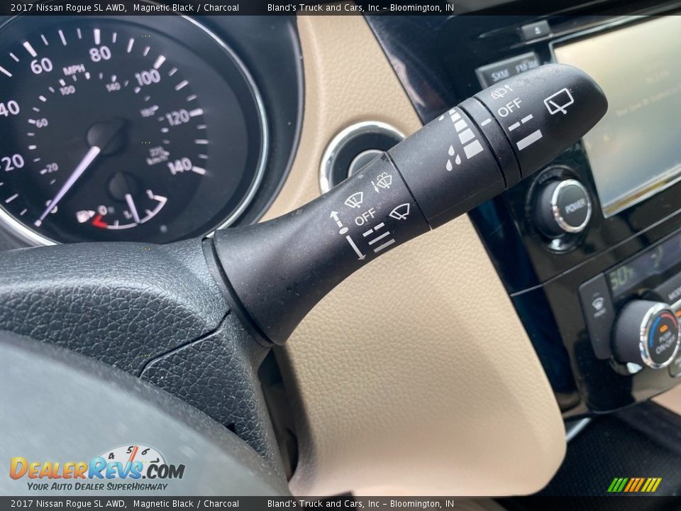 2017 Nissan Rogue SL AWD Magnetic Black / Charcoal Photo #22