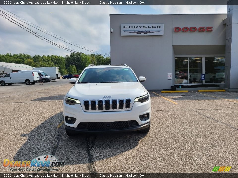 2021 Jeep Cherokee Latitude Lux 4x4 Bright White / Black Photo #2