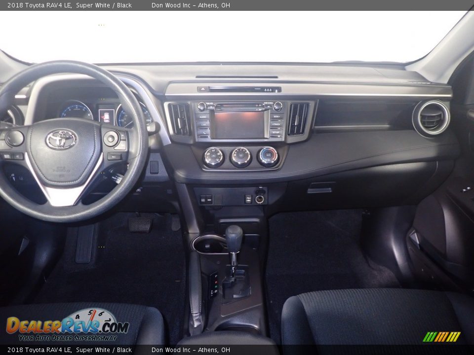 2018 Toyota RAV4 LE Super White / Black Photo #25