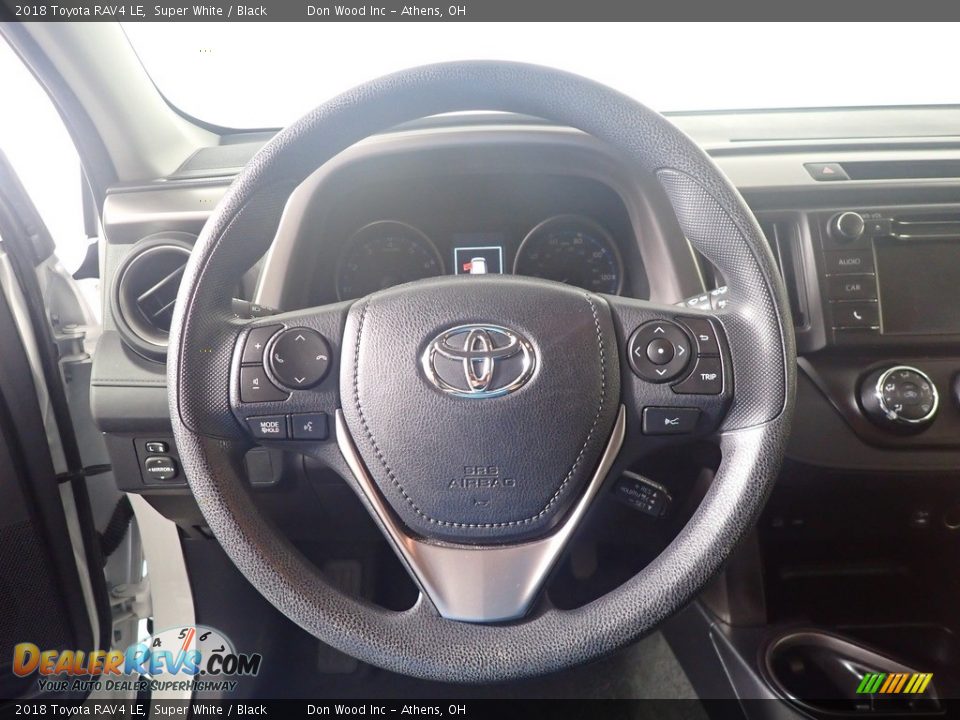 2018 Toyota RAV4 LE Super White / Black Photo #27