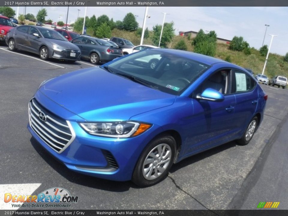 2017 Hyundai Elantra SE Electric Blue / Gray Photo #5