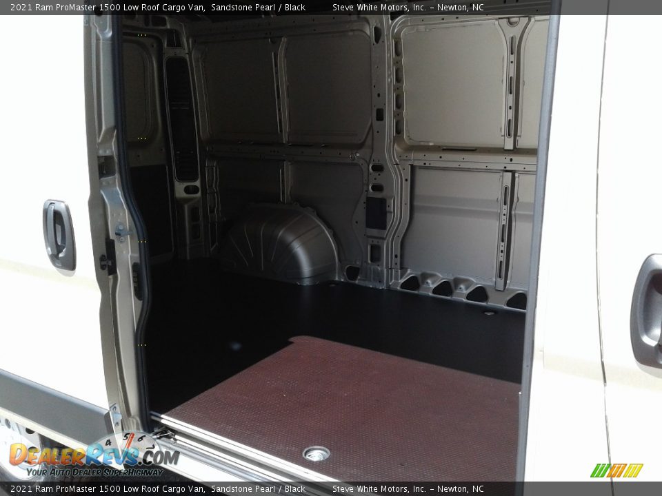 2021 Ram ProMaster 1500 Low Roof Cargo Van Sandstone Pearl / Black Photo #13