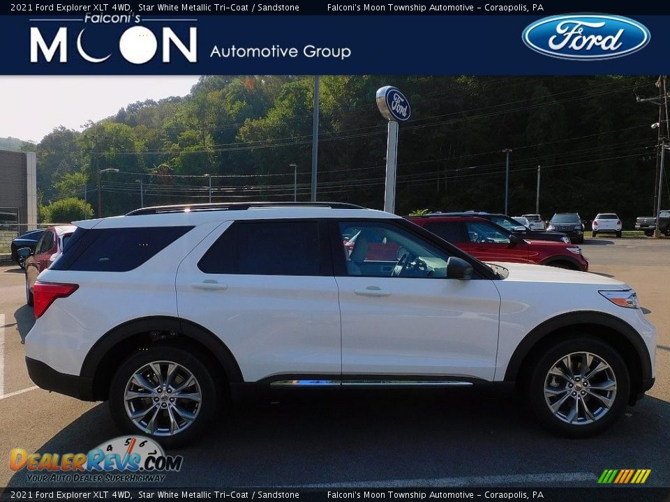 2021 Ford Explorer XLT 4WD Star White Metallic Tri-Coat / Sandstone Photo #1