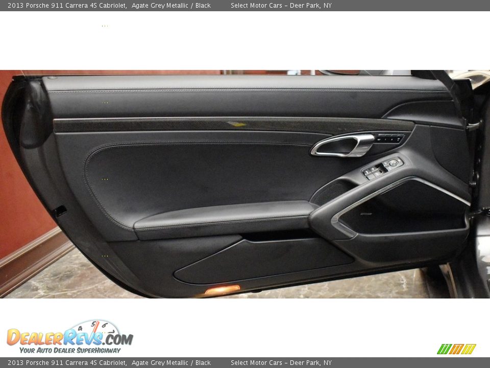 Door Panel of 2013 Porsche 911 Carrera 4S Cabriolet Photo #24