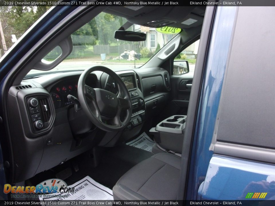 2019 Chevrolet Silverado 1500 Custom Z71 Trail Boss Crew Cab 4WD Northsky Blue Metallic / Jet Black Photo #15