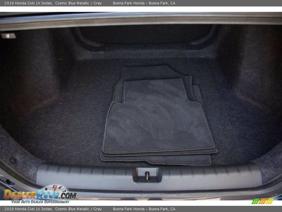 2019 Honda Civic LX Sedan Cosmic Blue Metallic / Gray Photo #20