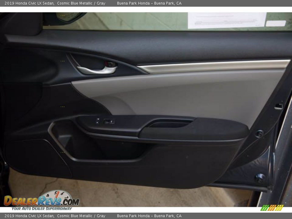 2019 Honda Civic LX Sedan Cosmic Blue Metallic / Gray Photo #32
